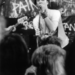 Hocky på sång gig i Rågsved 1978